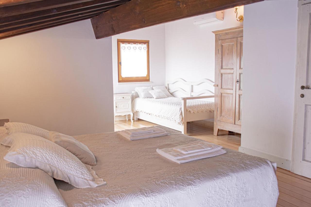 Casa Myconis 68Mq A Due Passi Dal Mare Di San Vincenzo Apartment Bagian luar foto