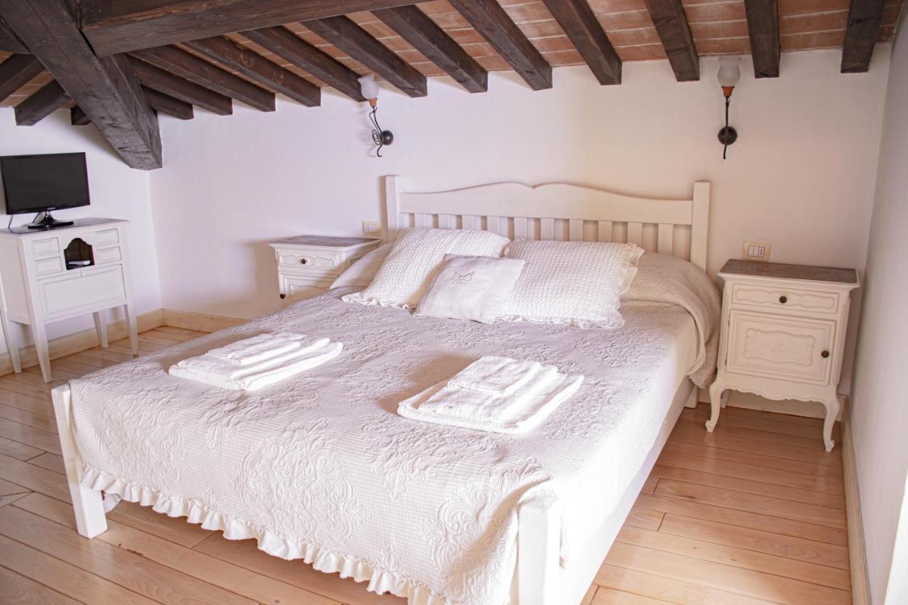 Casa Myconis 68Mq A Due Passi Dal Mare Di San Vincenzo Apartment Bagian luar foto