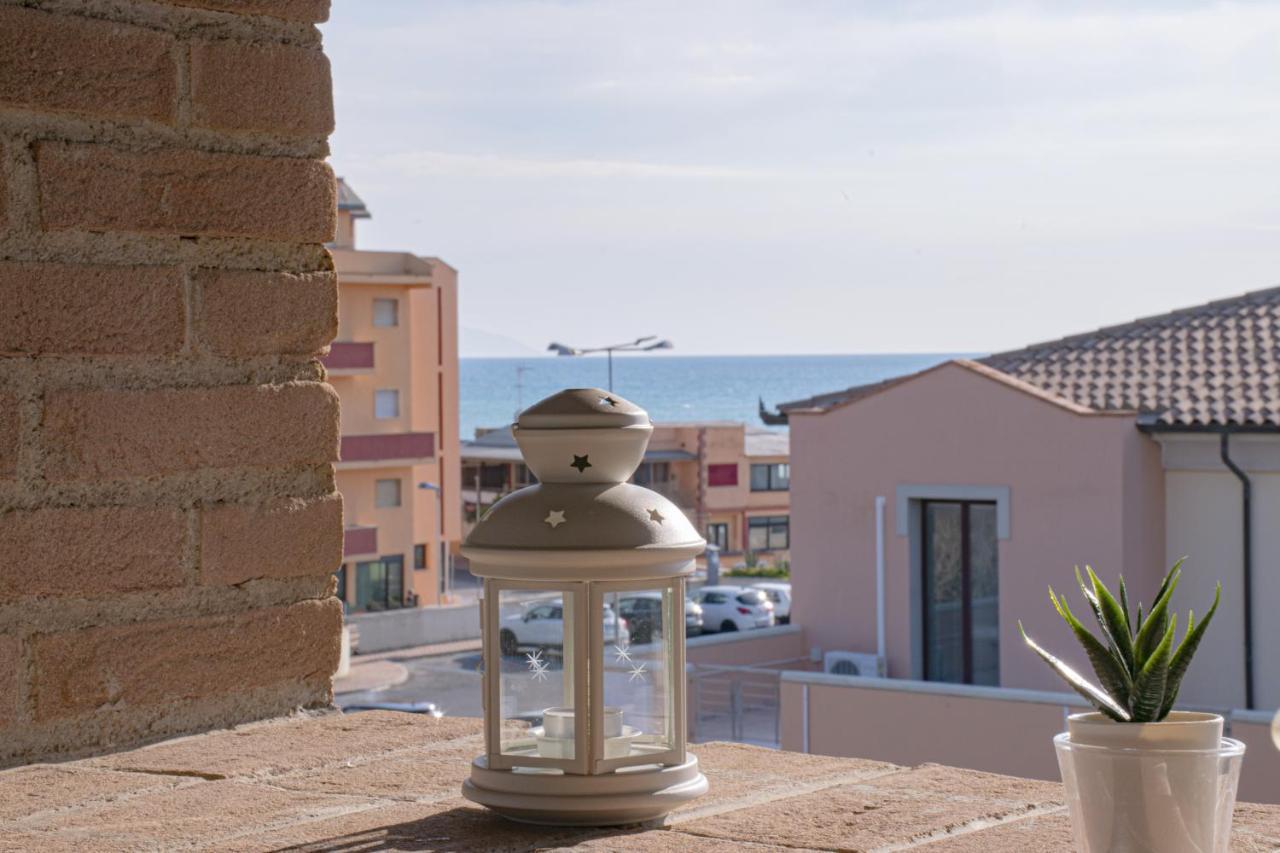 Casa Myconis 68Mq A Due Passi Dal Mare Di San Vincenzo Apartment Bagian luar foto