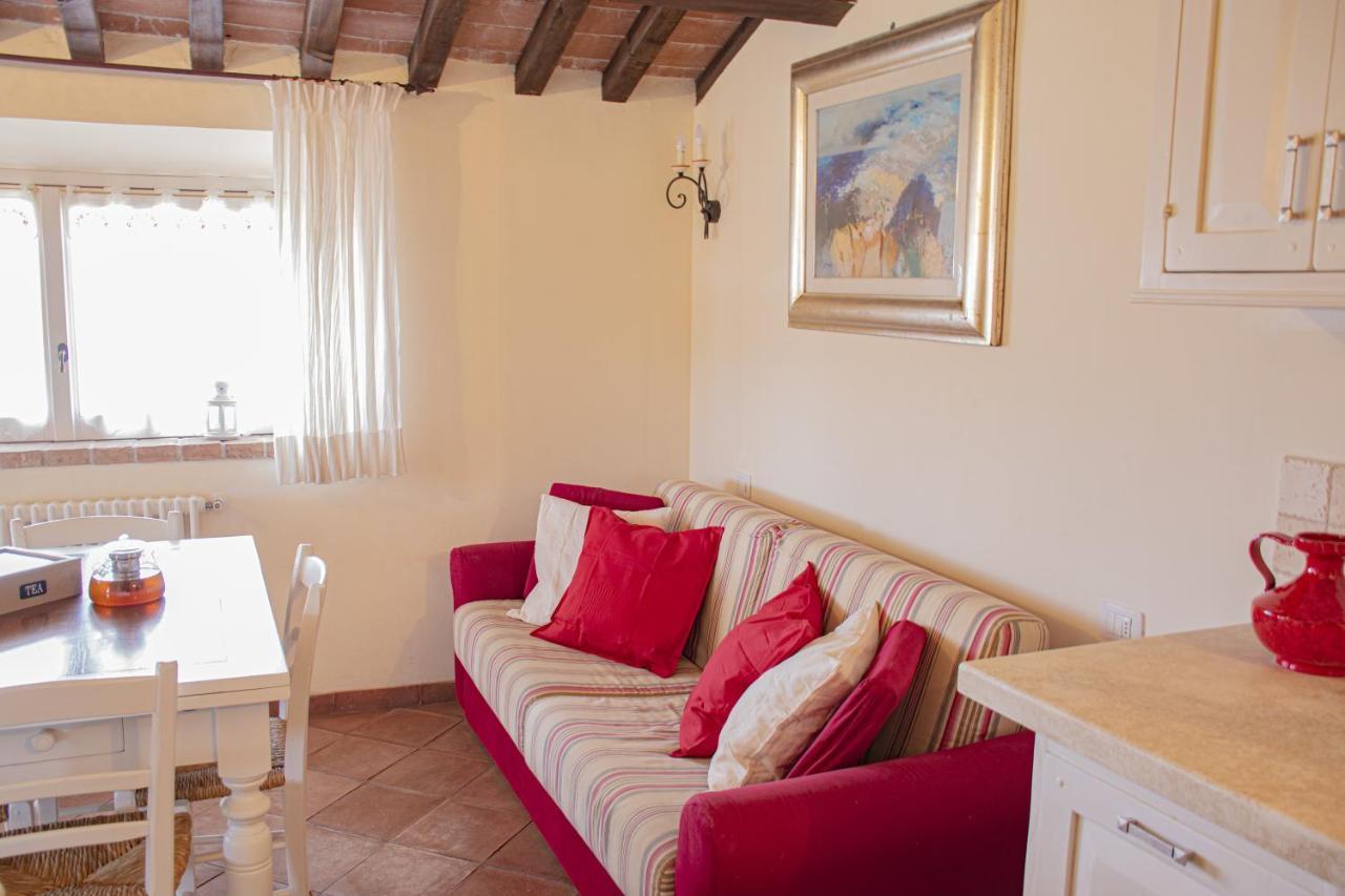 Casa Myconis 68Mq A Due Passi Dal Mare Di San Vincenzo Apartment Bagian luar foto