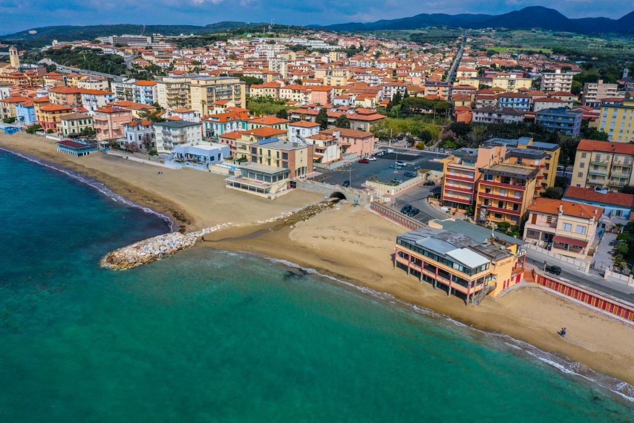 Casa Myconis 68Mq A Due Passi Dal Mare Di San Vincenzo Apartment Bagian luar foto